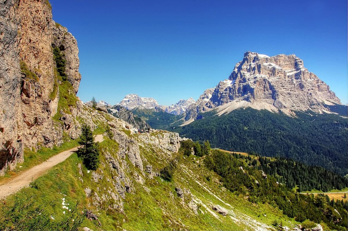 montagna monte civetta