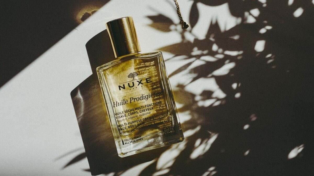 Nuxe: 6 cosmetici best-seller del brand francese da provare assolutamente!