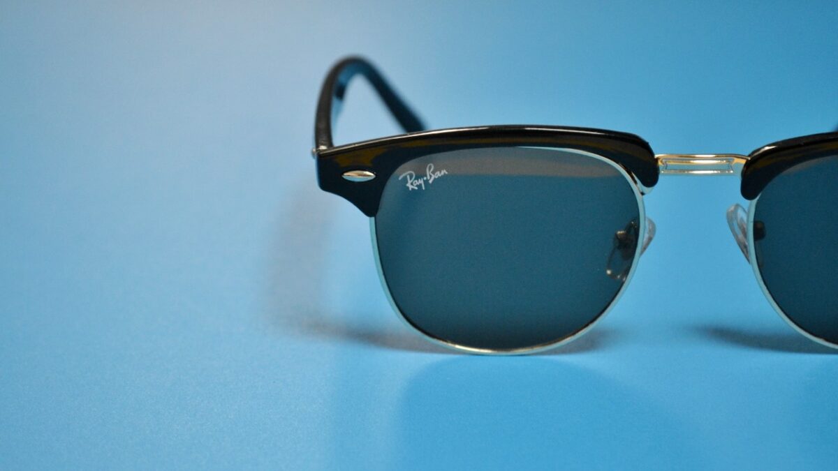 6 Occhiali da Sole iconici firmati Ray Ban da avere assolutamente
