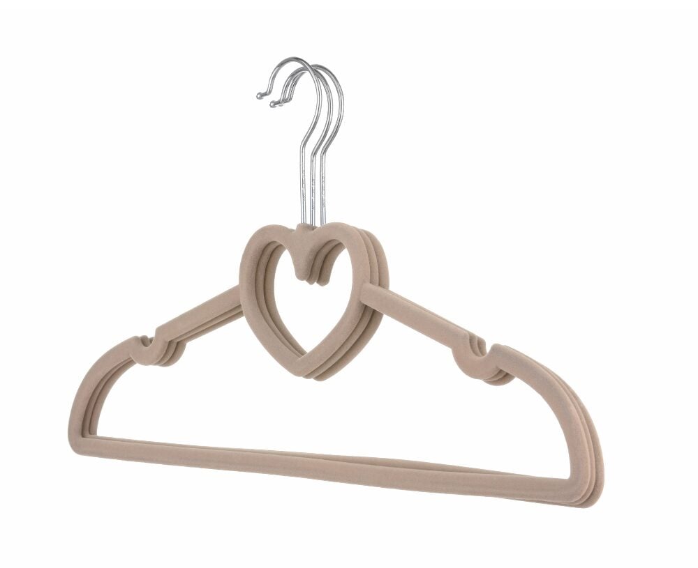 Galleria foto 'Kasanova, 6 articoli super romantici della Collezione San Valentino' - foto 1