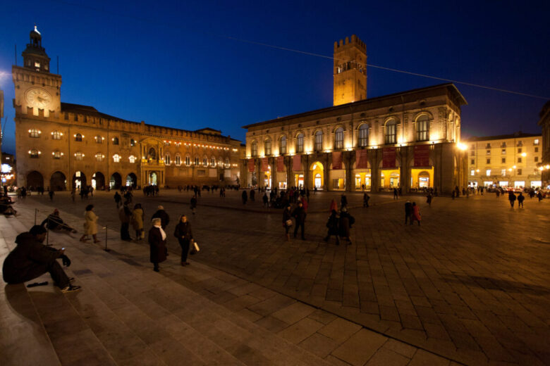 piazza maggiore bologna