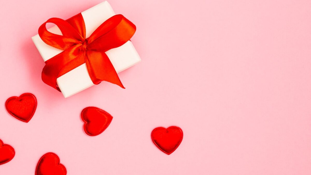 San Valentino: i regali moda per Lui e per Lei