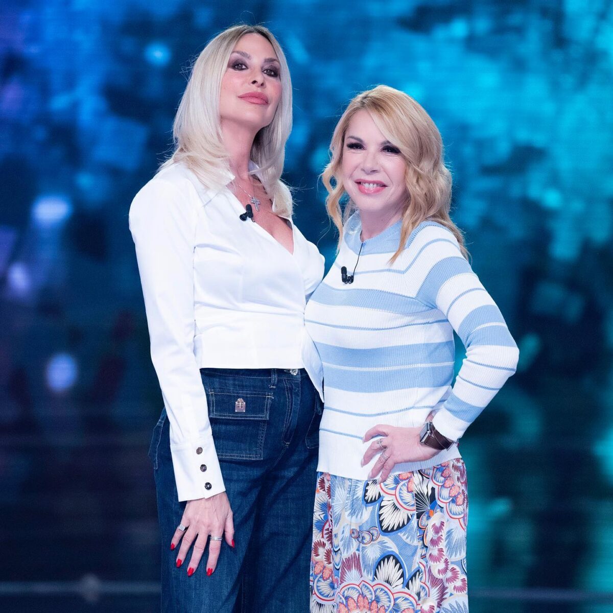 Galleria foto 'Anna Pettinelli e Stefania Orlando a Verissimo: l’amicizia è super ma il look è tutto da rifare' - foto 2