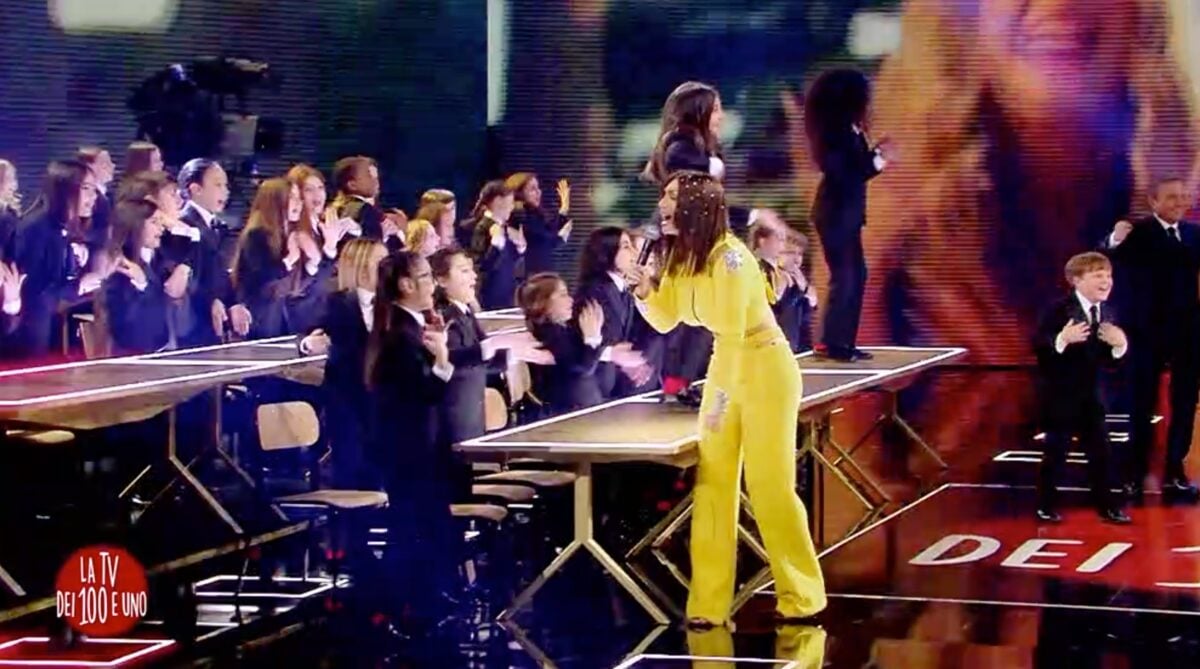 Galleria foto 'Elettra Lamborghini da Chiambretti, un “Lato A” da urlo e un “Piano B” che intenerisce. Scopriamo cosa ha detto…' - foto 1