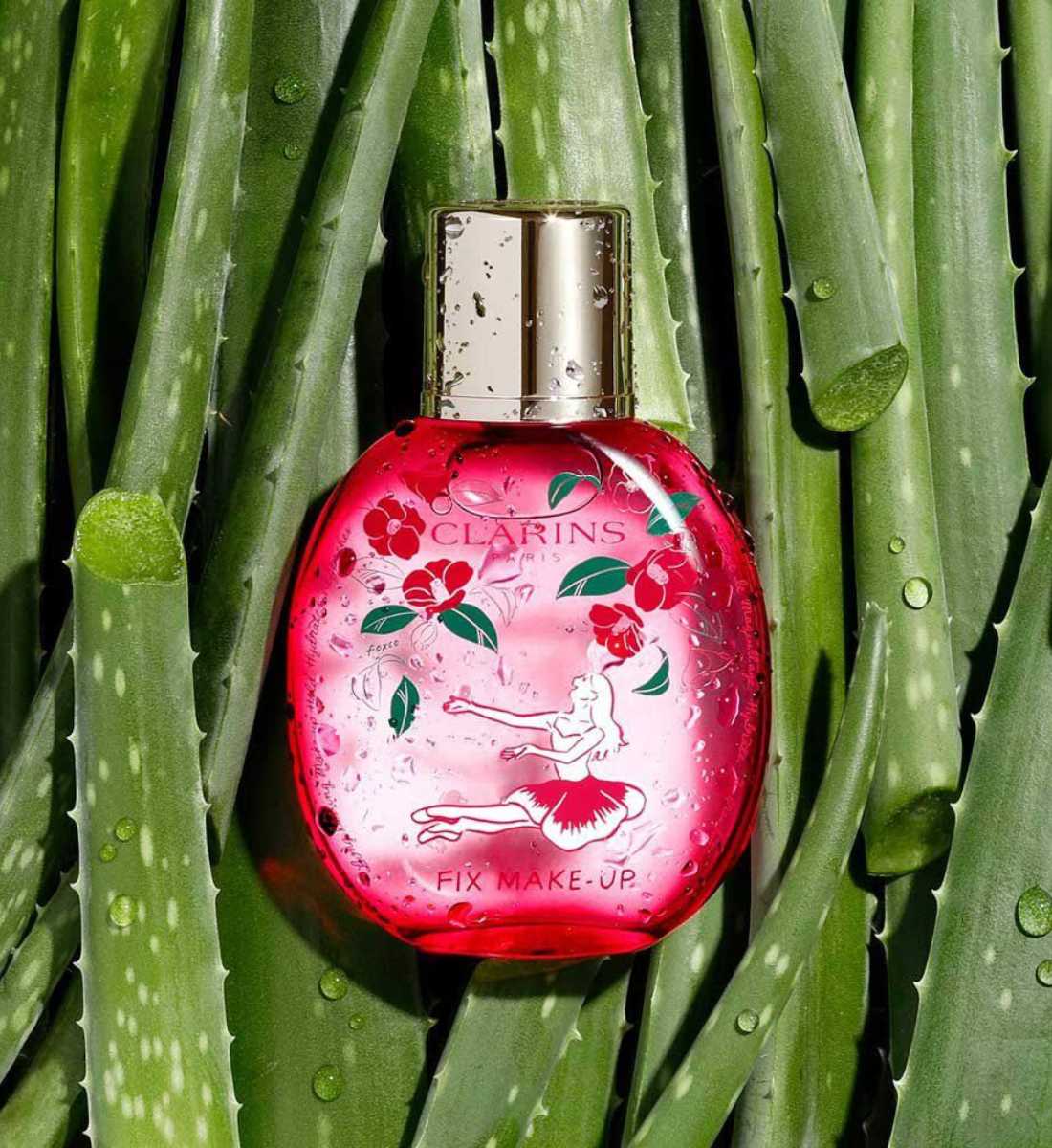 Galleria foto 'Clarins Collezione Primavera, 5 Prodotti Beauty e Make up ispirati alla camelia rossa!' - foto 5