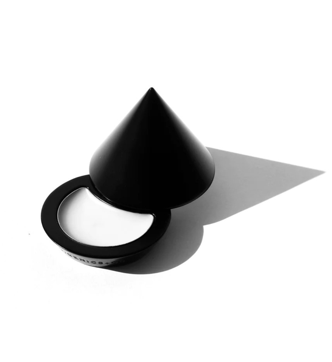 Galleria foto '6 Profumi Solidi da tenere assolutamente in Borsetta. Non lasciarteli sfuggire!' - foto 6