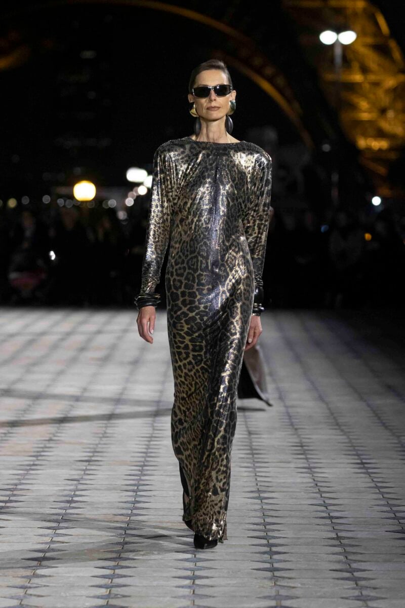 Galleria foto 'Parigi Fashion Week, 7 Capi e Accessori dalla nuova Collezione firmata Saint Laurent' - foto 6