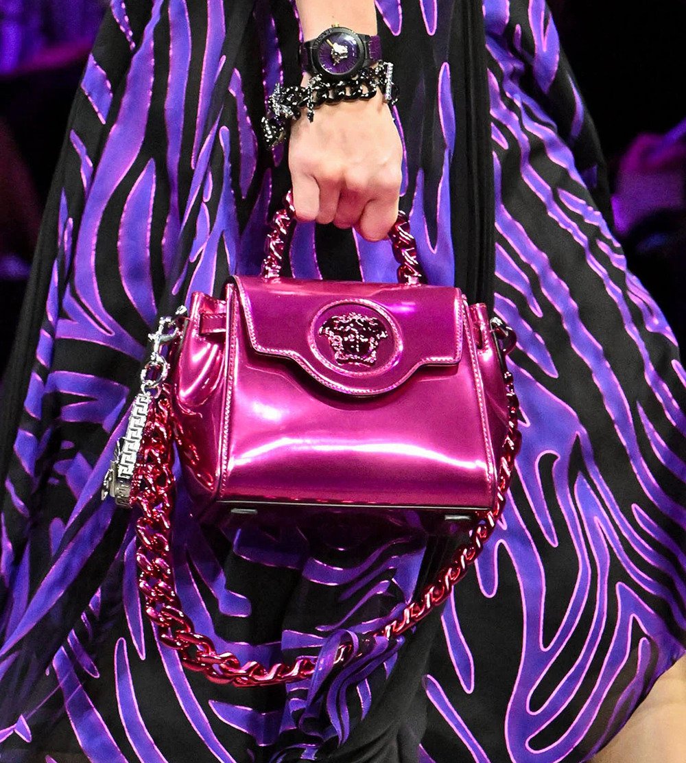 Galleria foto 'Come abbinare il Fucsia: 8 imperdibili look di Primavera' - foto 1