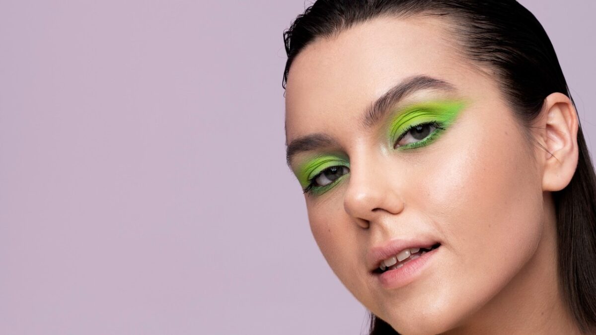 Make up Verde, 5 Trucchi total green per celebrare San Patrizio!