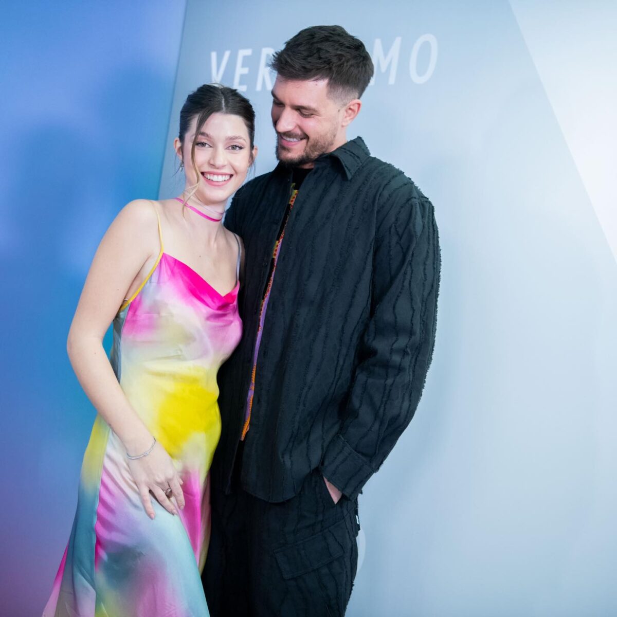 Galleria foto 'Soleil Sorge ospite a Verissimo: Look Minimal e Crop Trop. L’influencer fa centro!' - foto 1