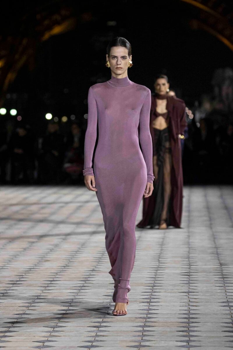 Galleria foto 'Parigi Fashion Week, 7 Capi e Accessori dalla nuova Collezione firmata Saint Laurent' - foto 5