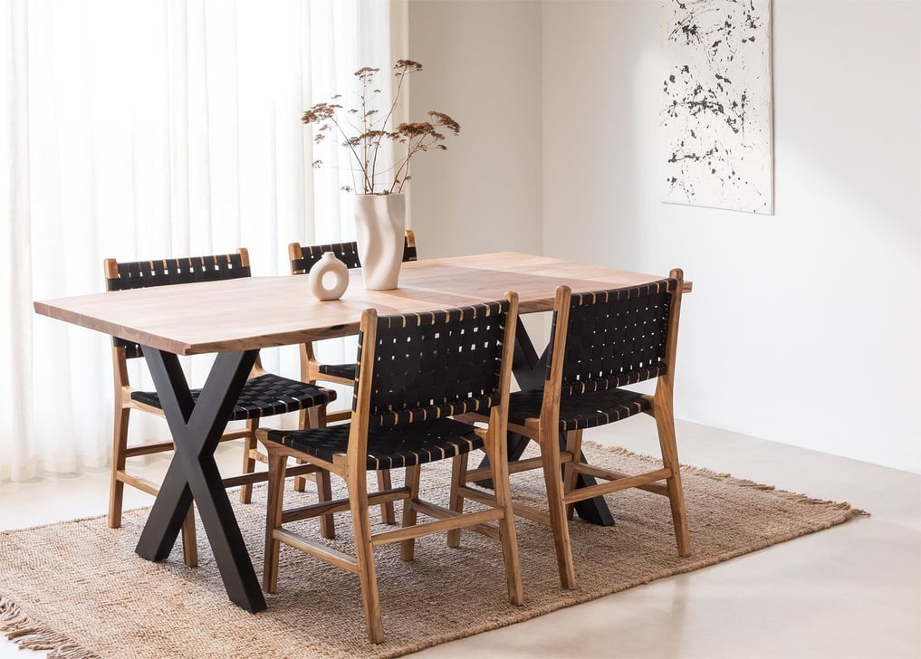 Galleria foto 'Tavolo e Sedie, 5 Set per arredare la tua Sala da Pranzo. Ecco i più belli e convenienti…' - foto 4