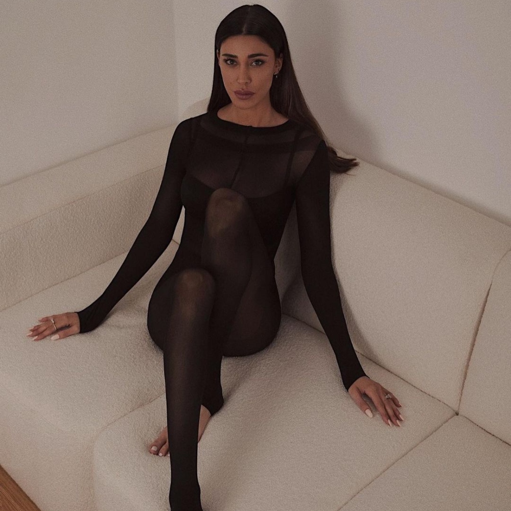 Galleria foto 'Il pijama pant di Belen Rodriguez nasconde un segreto di Bellezza. Ecco quale…' - foto 1