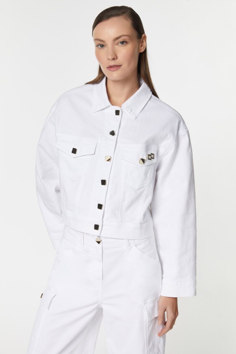 Galleria foto 'Carla G, 10 capi bianchi per un total white super chic' - foto 8