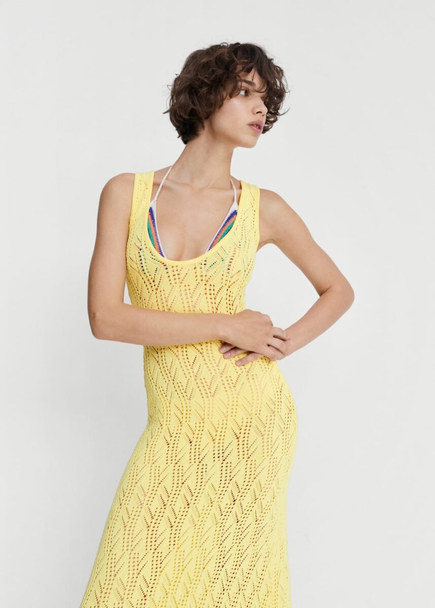 Galleria foto 'Primavera Chic, 7 Vestiti e Tute firmate Mango da non lasciarsi sfuggire' - foto 3