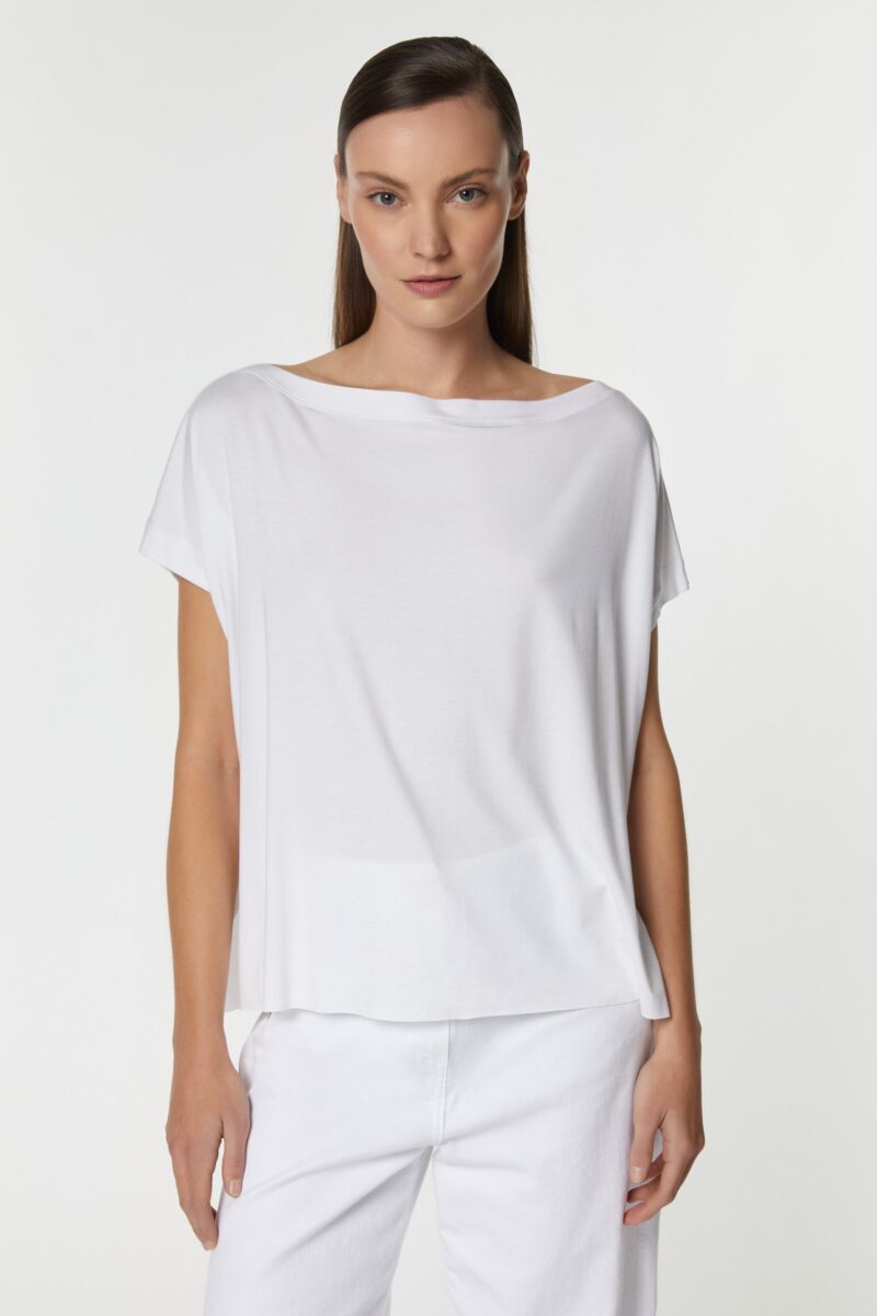 Galleria foto 'Carla G, 10 capi bianchi per un total white super chic' - foto 5