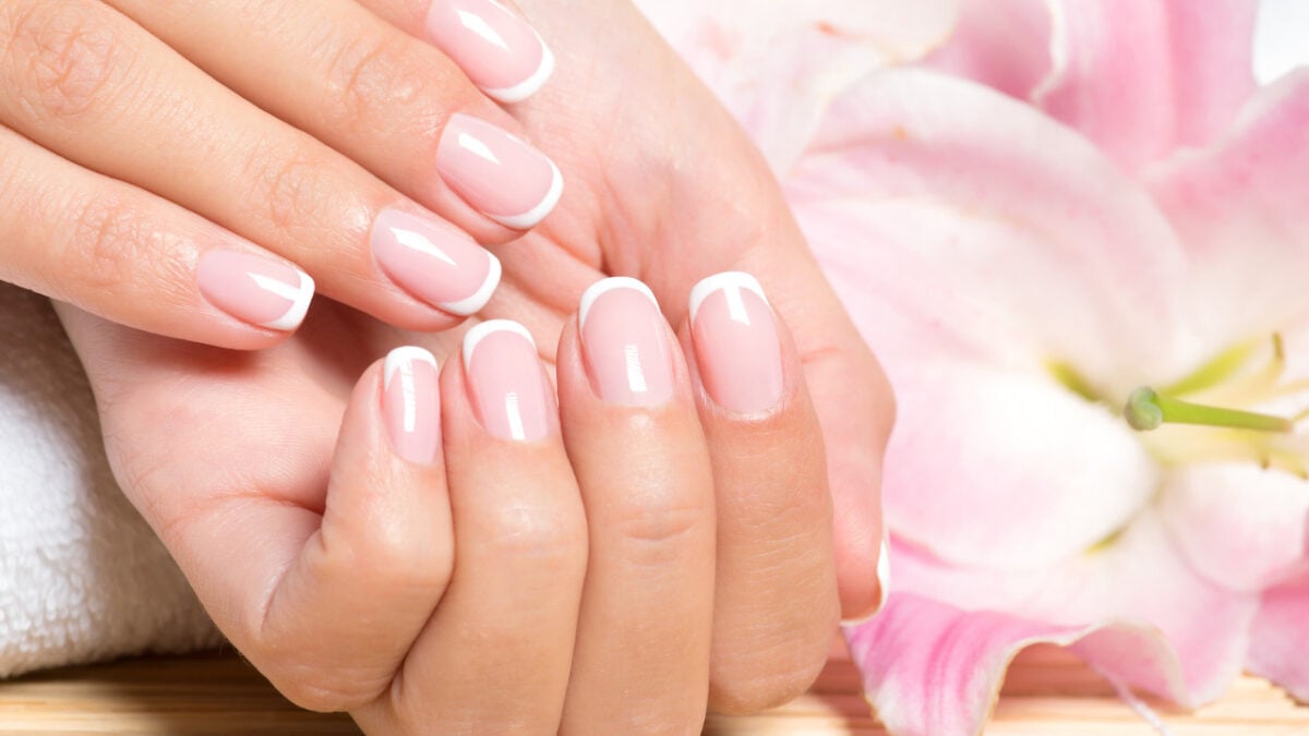 8 Micro French Manicure da copiare per unghie sempre in ordine