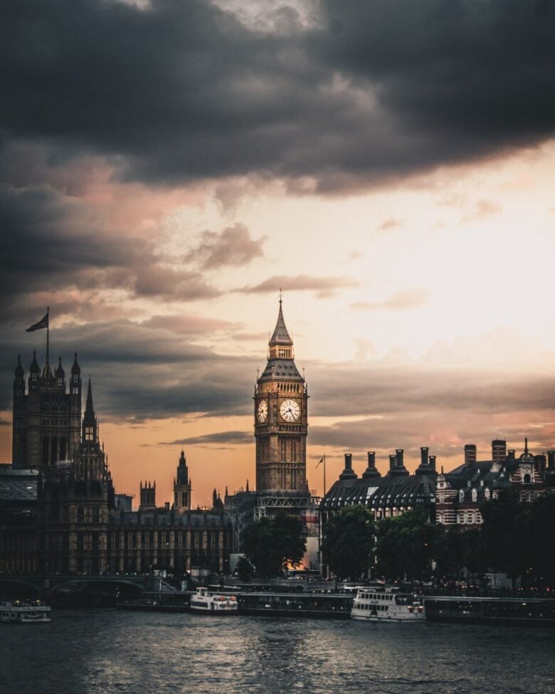 Londra