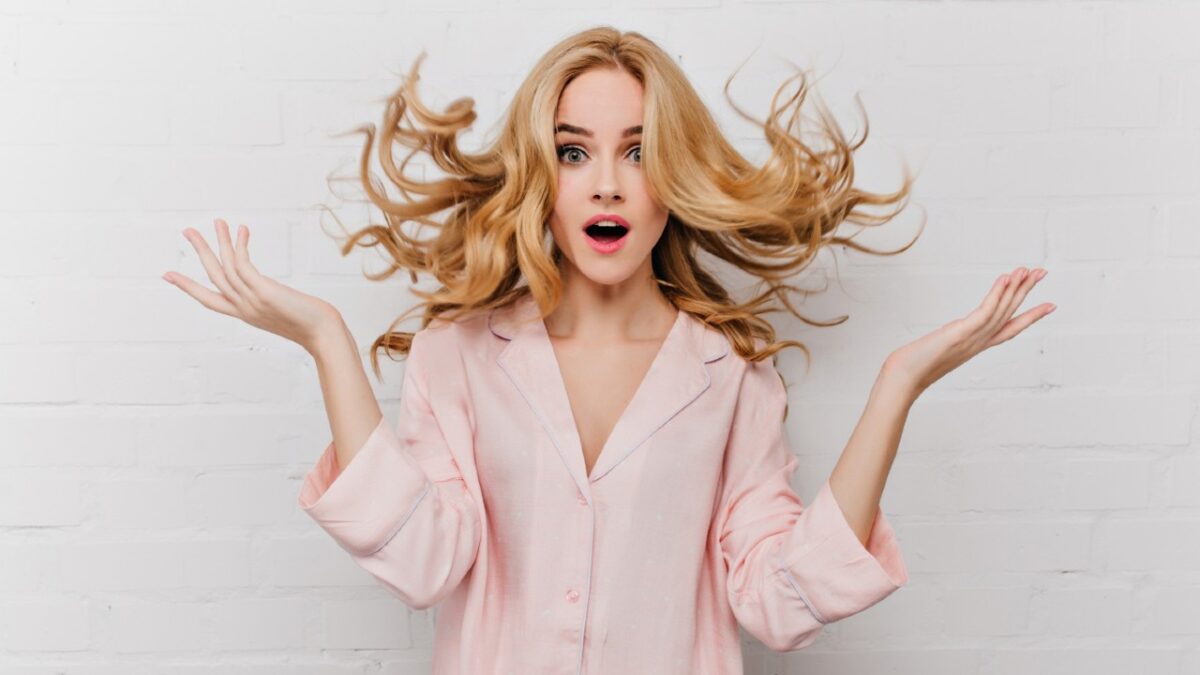 Come svegliarsi con i Capelli in piega: 5 trucchi per Capelli perfetti ogni mattina!