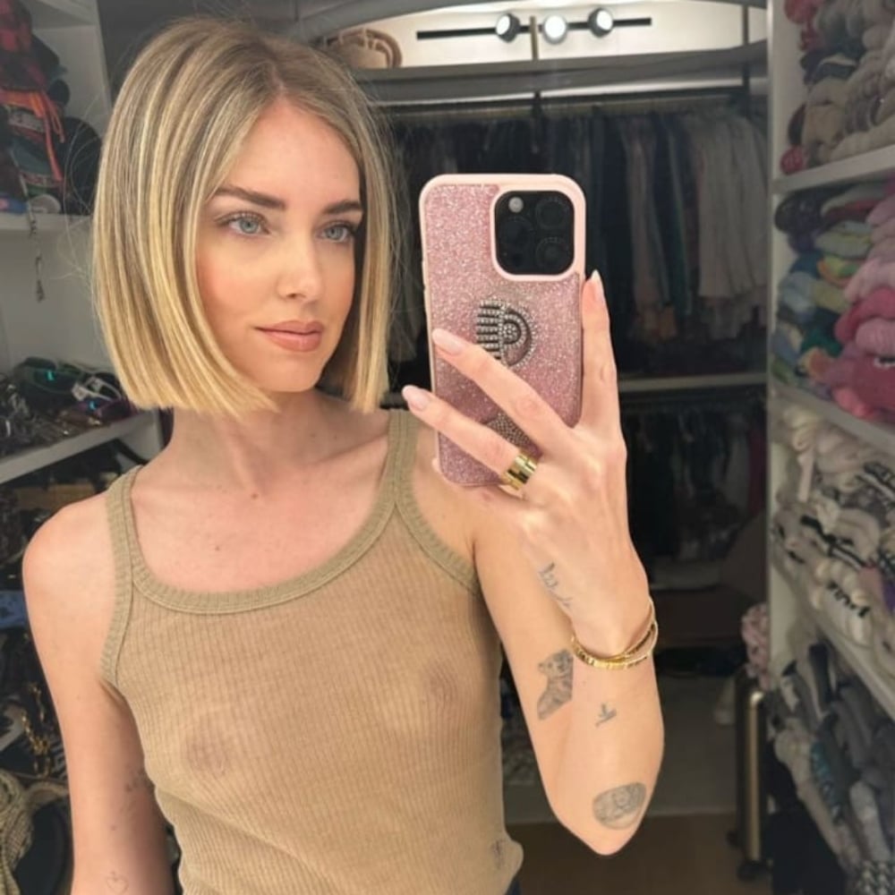 Galleria foto 'Chiara Ferragni, la canotta ‘vedo non vedo’ è super sexy!' - foto 1