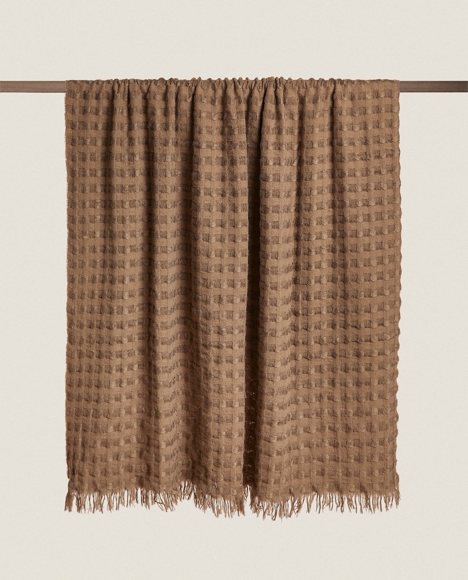 Galleria foto 'Special Price Zara Home: 6 Complementi Tessili da acquistare subito in Saldo' - foto 5