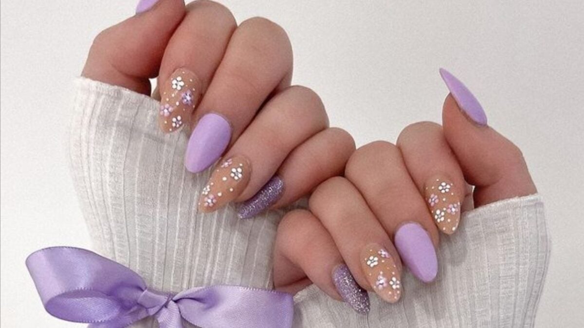 Flower Nails, 4 manicure floreali perfette per la Primavera!