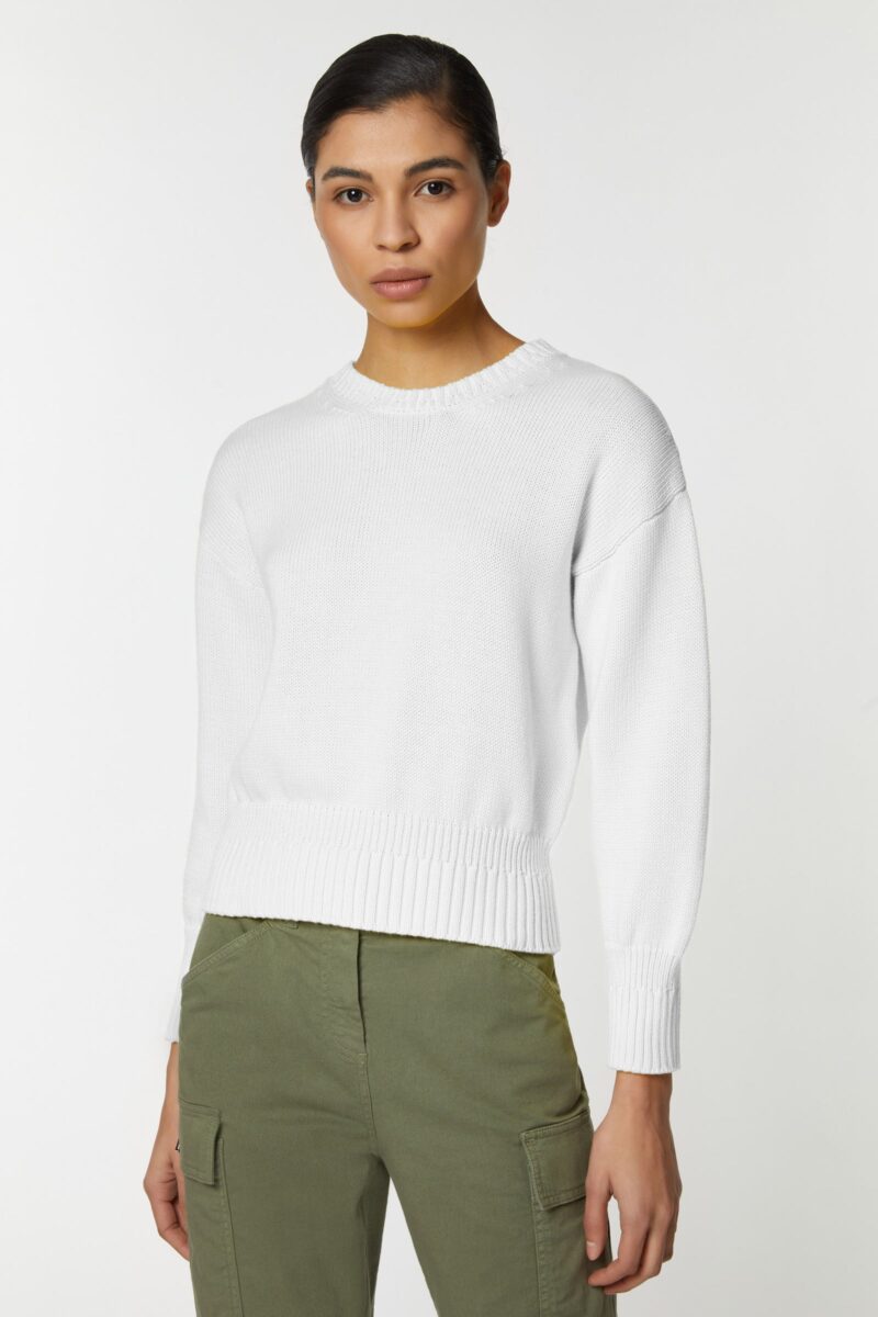 Galleria foto 'Carla G, 10 capi bianchi per un total white super chic' - foto 4