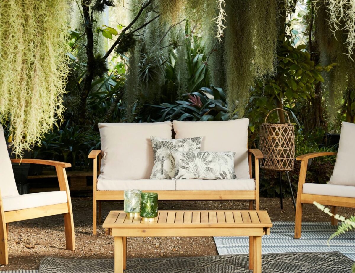 Galleria foto '5 Salotti da Giardino per arredare gli Esterni della tua Casa. Ecco i Set più belli…' - foto 5