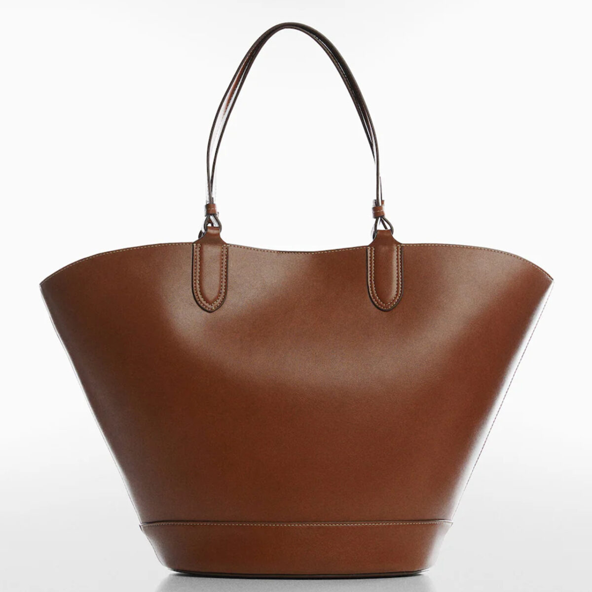 Galleria foto 'Intramontabile cuoio: 11 borse da comprare subito e indossare per sempre' - foto 5