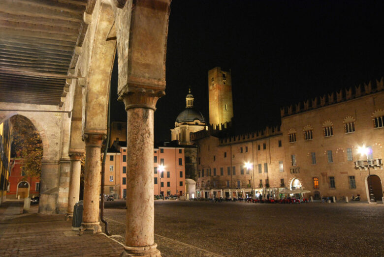 Mantova piazza