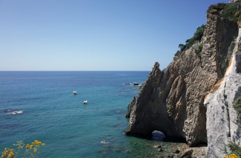 Isole Pontine, Ponza