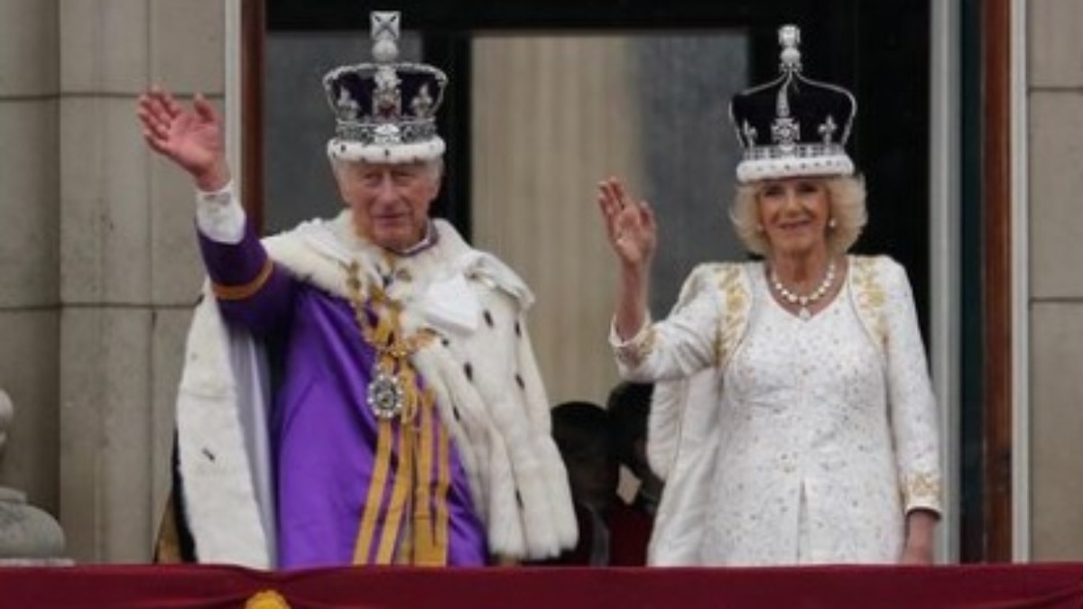 Ecco perché tutte le Donne della Corona hanno scelto il bianco per celebrare Re Carlo…