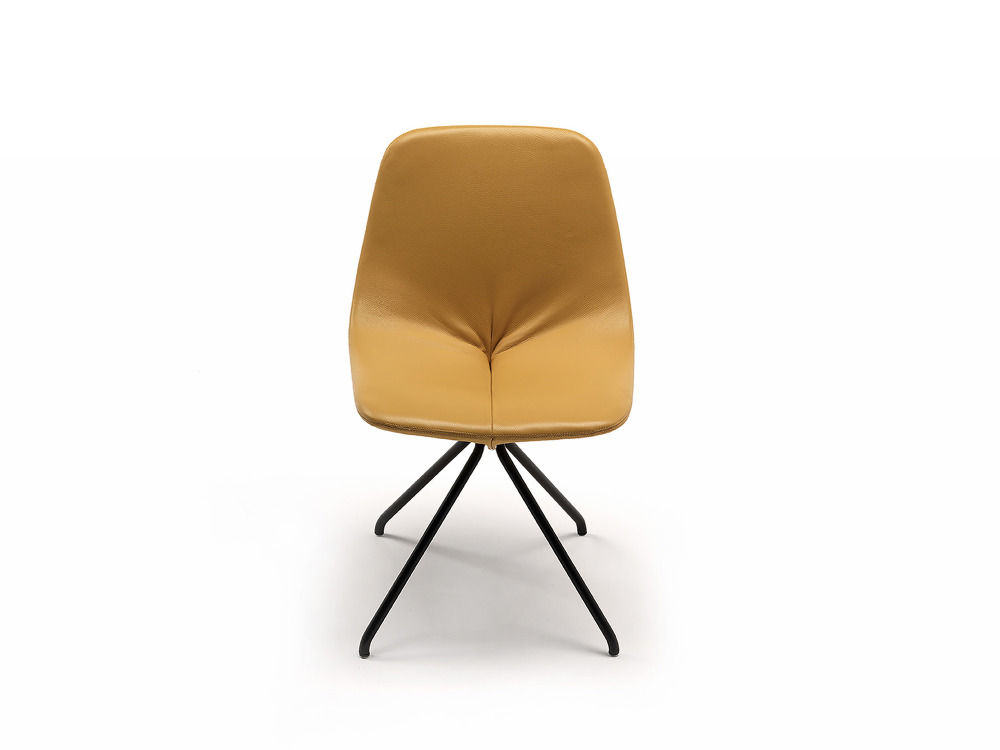 Galleria foto '5 raffinate sedute di design firmate Poltrona Frau' - foto 2