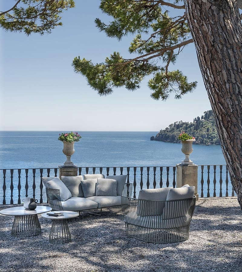 Galleria foto '5 Tavoli da esterno firmati Ethimo, classe e design per un’estate al top!' - foto 5