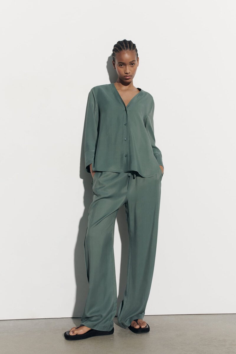 Galleria foto '10 Completi in stile pigiama da sfoggiare 24 ore su 24' - foto 10