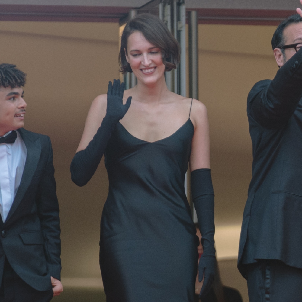 Galleria foto 'Gli accessori più Chic sul Red Carpet di Cannes 2023: dalla veletta ai guanti lunghi' - foto 4