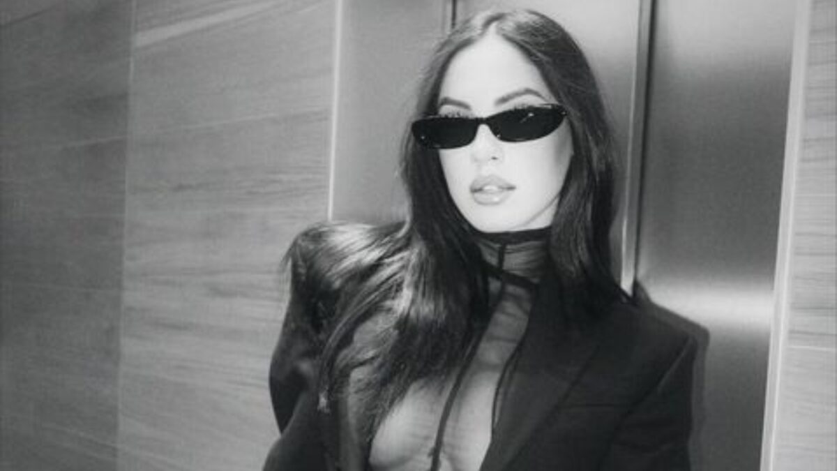 Giulia De Lellis infiamma i social con la catsuit supersexy di Mugler x H&M