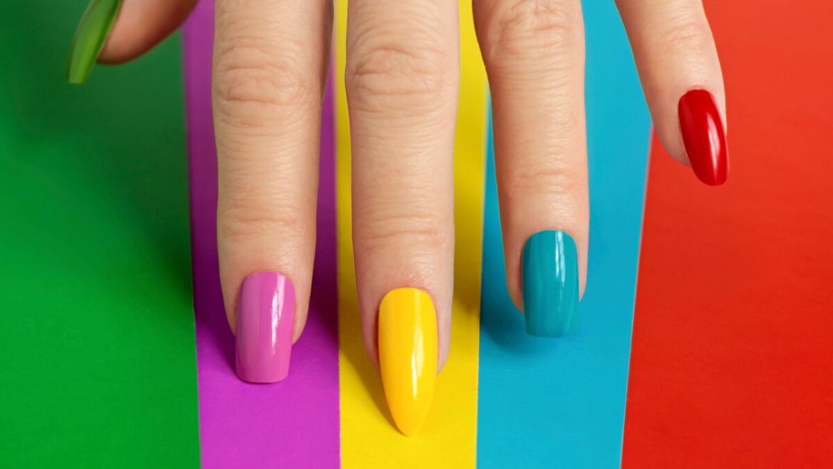 Manicure estive: 7 nail art trendy da copiare assolutamente