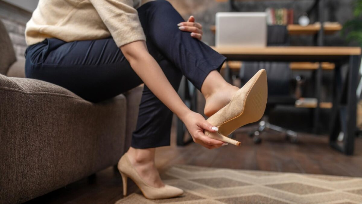 Scarpe comode e alla moda: ecco i 5 modelli perfetti per ufficio e passeggiate