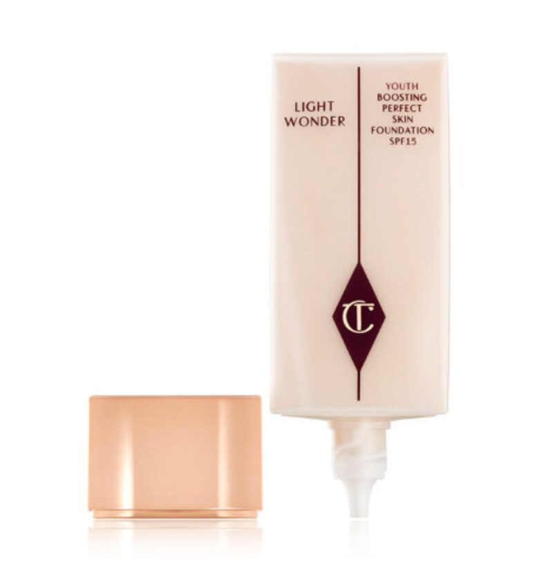 Charlotte Tilbury light wonder