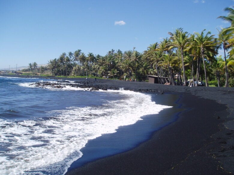 Punalu'u Beach sabbia nera