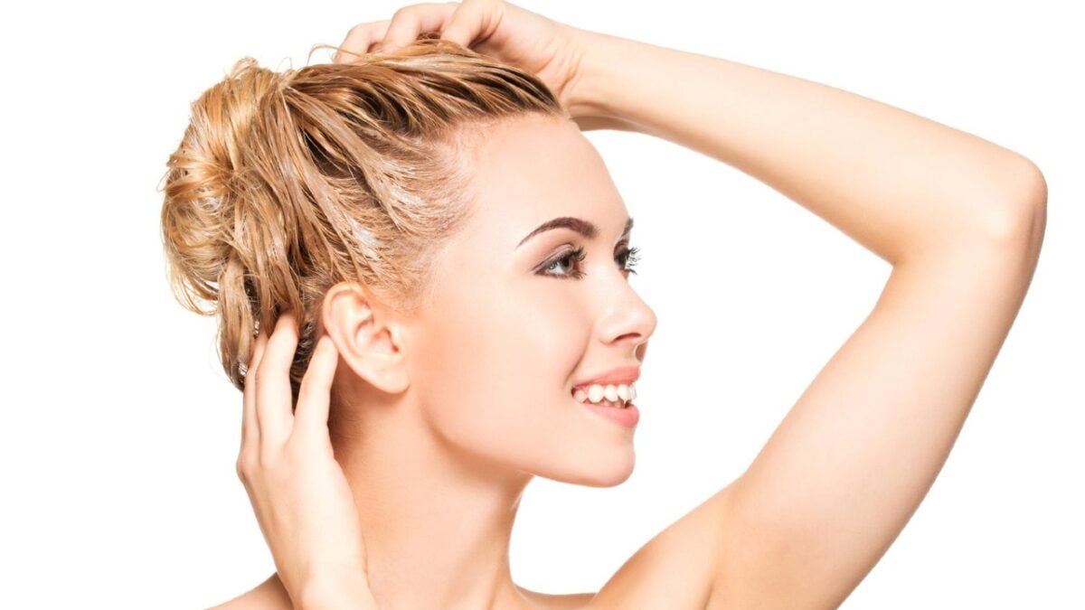 Shampoo antigiallo: la nostra Top 5 per Capelli Bianchi