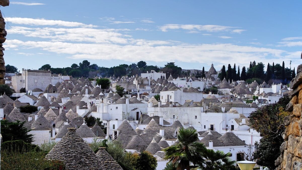 Puglia, 5 Trulli più belli in cui soggiornare per una vacanza davvero indimenticabile