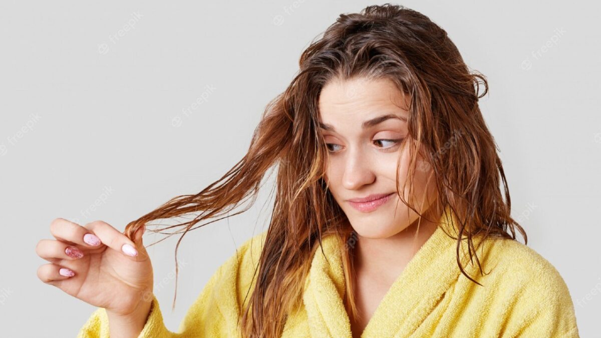 5 Trattamenti per le doppie punte da includere nella tua Hair Care routine