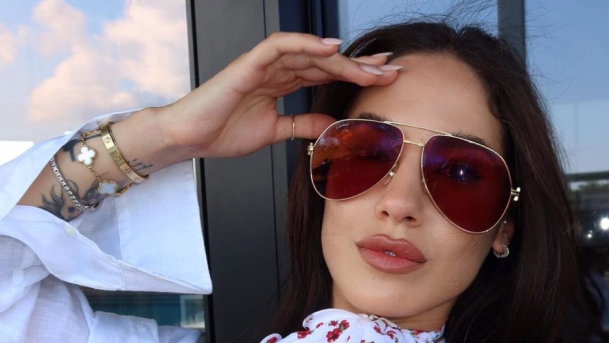 5 Influencer in abito da sera, i look più trendy assolutamente da copiare!