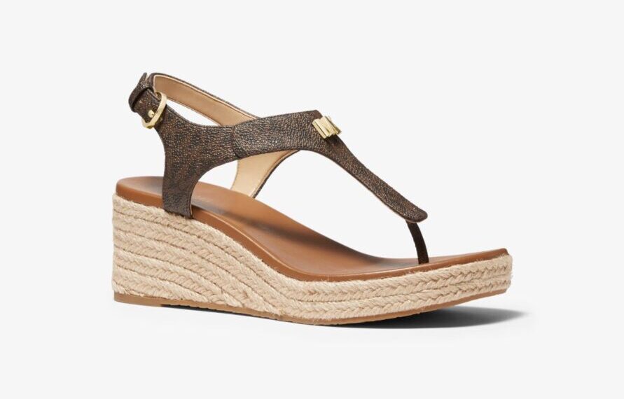 Galleria foto '6 Sandali infradito con il tacco da acquistare subito!' - foto 1