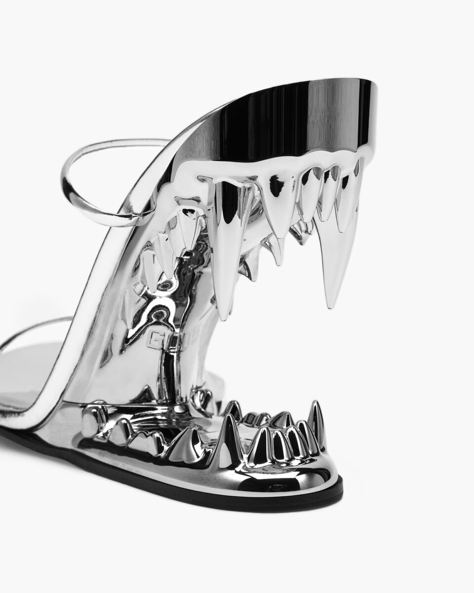 Galleria foto 'I Tacchi più Originali della Stagione: 5 modelli pazzeschi!' - foto 5