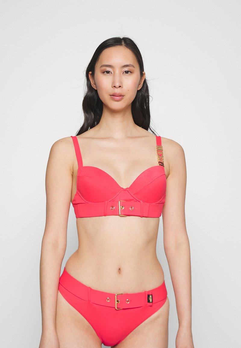 Galleria foto '5 Bikini con ferretto da acquistare subito se hai un seno prosperoso' - foto 1