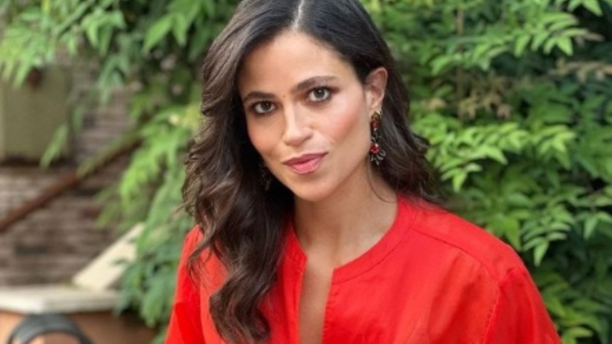 Veronica Gentili, il suo dopo Belen è da autentica Iena: si torna al Completo!