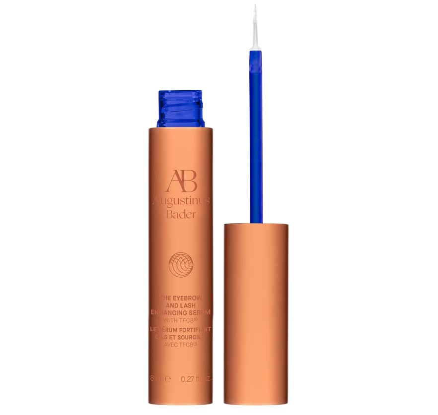 Galleria foto 'Ciglia più lunghe in un batter d’occhio: 5 sieri per stimolare la ricrescita' - foto 1